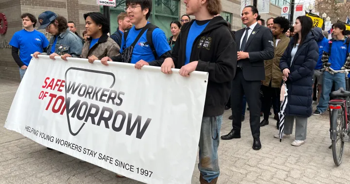 Manitoba politicians and labour leaders mourn workers killed on the job