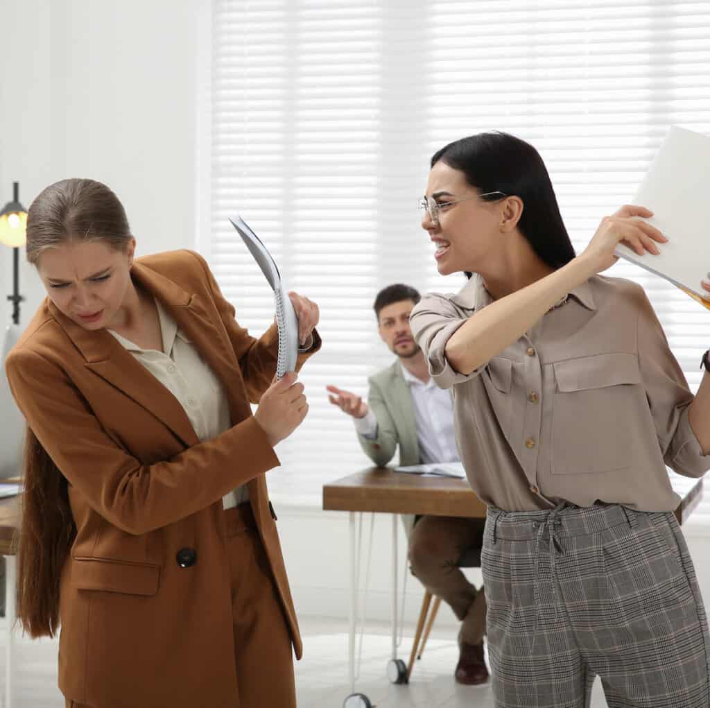 Here are the differences between workplace violence